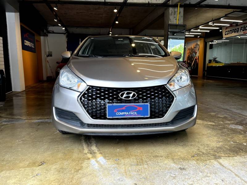 HYUNDAI - HB20 - 2016/2017 - Prata - R$ 67.000,00