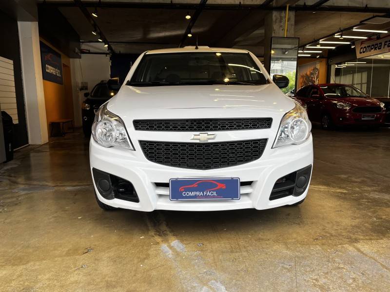 CHEVROLET - MONTANA - 2011/2012 - Branca - R$ 38.900,00