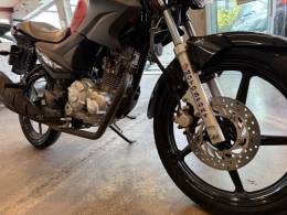 YAMAHA - FACTOR YBR - 2023/2024 - Vermelha - R$ 17.500,00