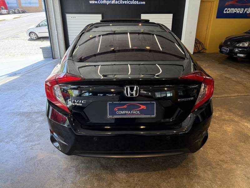 HONDA - CIVIC - 2018/2018 - Preta - R$ 130.900,00