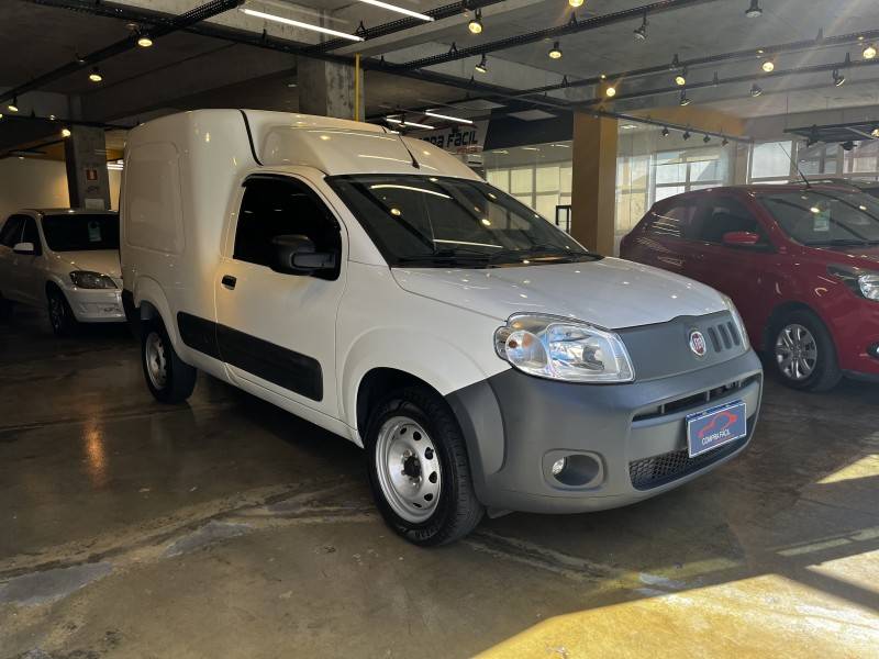 FIAT - FIORINO - 2019/2020 - Branca - R$ 72.900,00