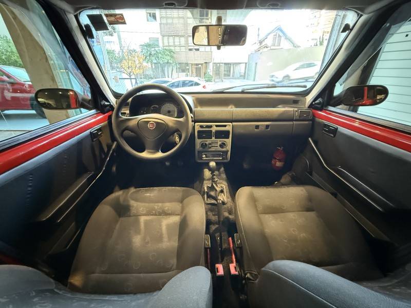 FIAT - UNO - 2010/2010 - Vermelha - R$ 26.900,00