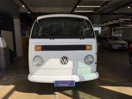 VOLKSWAGEN - KOMBI - 2000/2000 - Branca - R$ 49.900,00