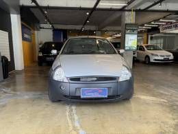 FORD - KA - 2000/2000 - Prata - R$ 14.990,00