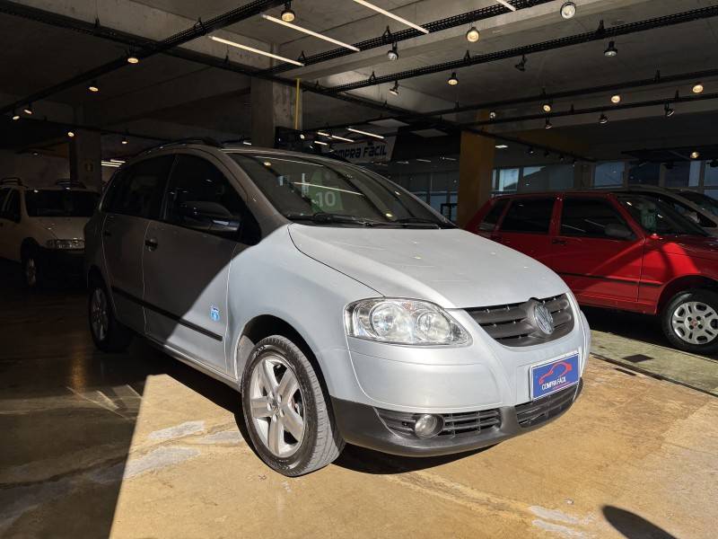 VOLKSWAGEN - SPACEFOX - 2009/2010 - Prata - R$ 36.900,00