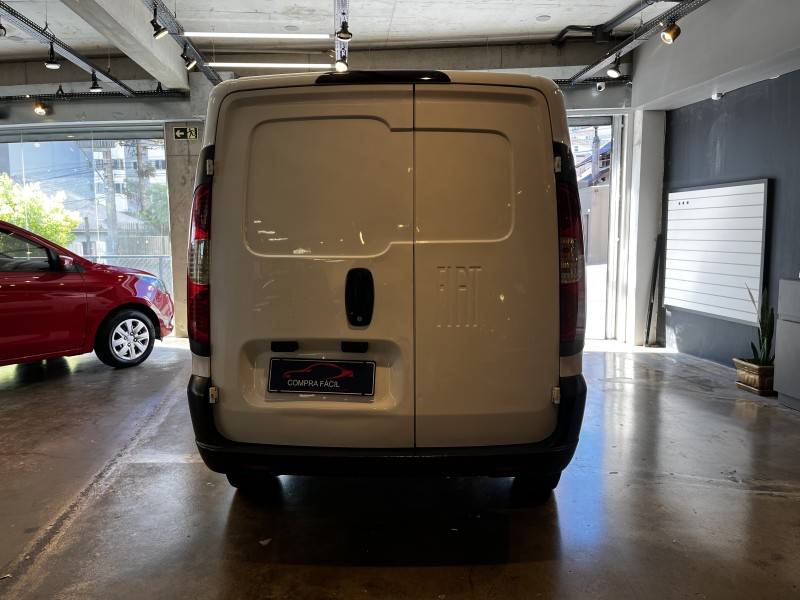 FIAT - FIORINO - 2019/2020 - Branca - R$ 72.900,00