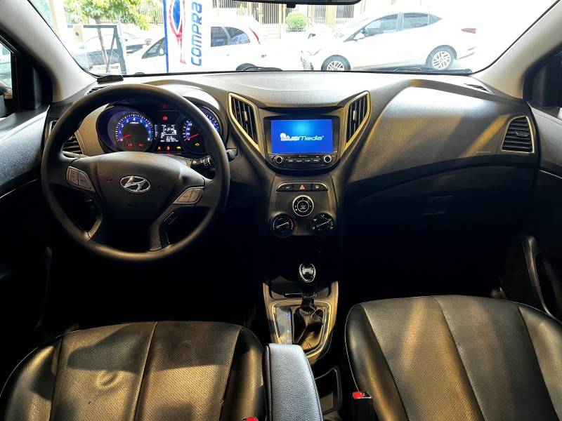 HYUNDAI - HB20 - 2016/2017 - Prata - R$ 67.000,00