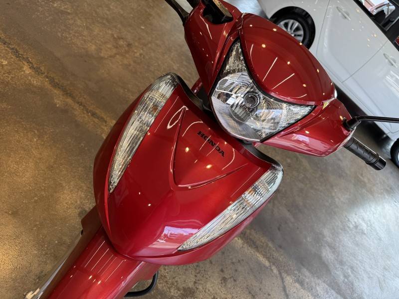 HONDA - BIZ 125 - 2012/2013 - Vermelha - R$ 12.900,00
