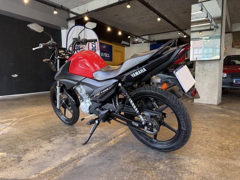 YAMAHA - FACTOR YBR - 2023/2024 - Vermelha - R$ 17.500,00