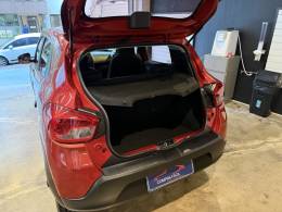 RENAULT - KWID - 2018/2019 - Vermelha - R$ 40.900,00