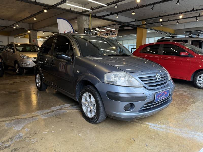 CITROËN - C3 - 2008/2008 - Cinza - R$ 23.900,00