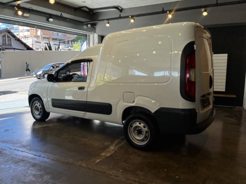 FIAT - FIORINO - 2019/2020 - Branca - R$ 72.900,00