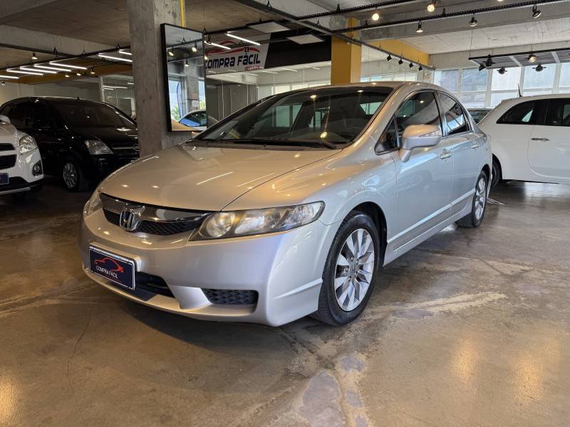 HONDA - CIVIC - 2010/2010 - Prata - R$ 55.900,00