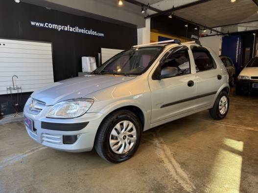 CHEVROLET - CELTA - 2008/2009 - Prata - R$ 25.500,00