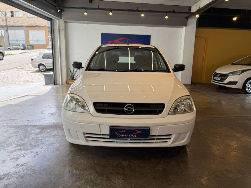 CHEVROLET - CORSA - 2004/2005 - Branca - R$ 22.900,00