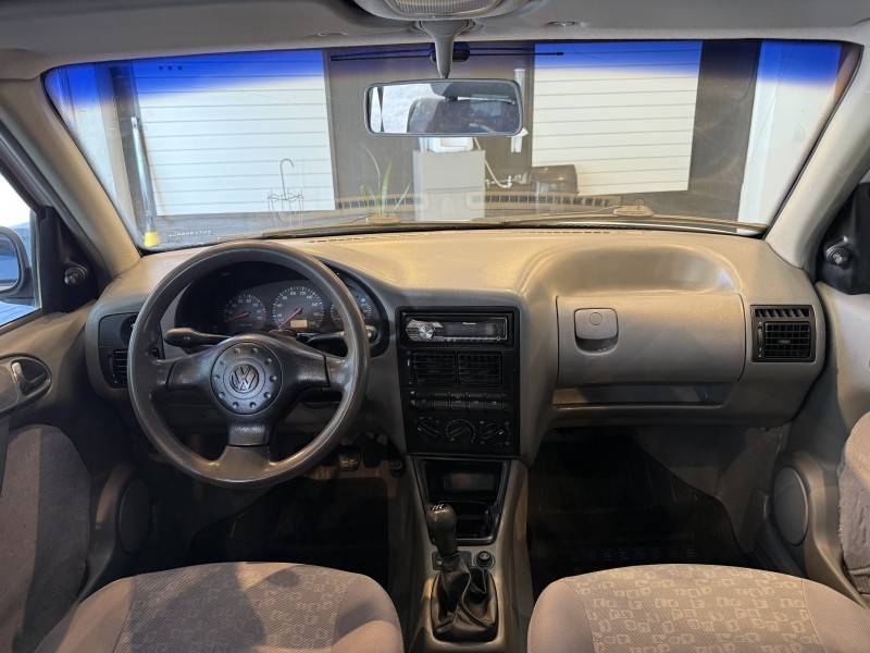 VOLKSWAGEN - GOL - 1998/1999 - Branca - R$ 20.900,00