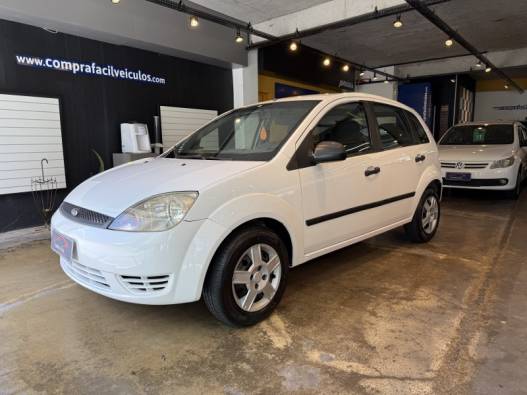 FORD - FIESTA - 2003/2003 - Branca - R$ 22.900,00