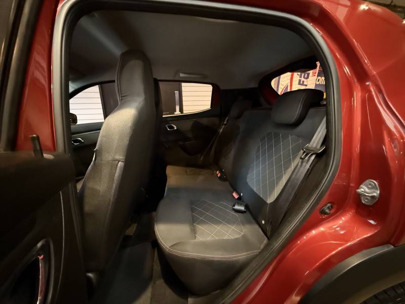 RENAULT - KWID - 2018/2019 - Vermelha - R$ 40.900,00